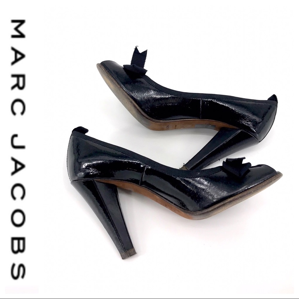 πSALEπ Marc Jacobs Black Patten Peep Toe Heels - Picture 4 of 7